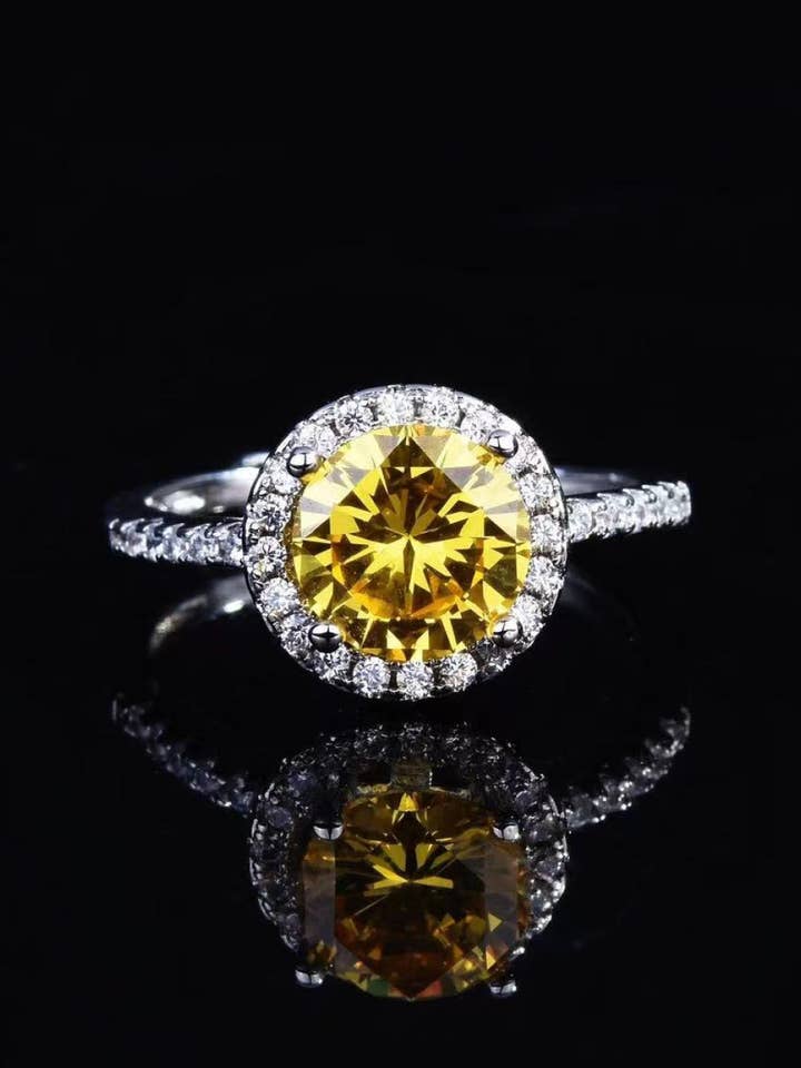 2 karat gul gul moissanit rund haloring (platina över rent sterlingsilver) för wholesale av Sparkala