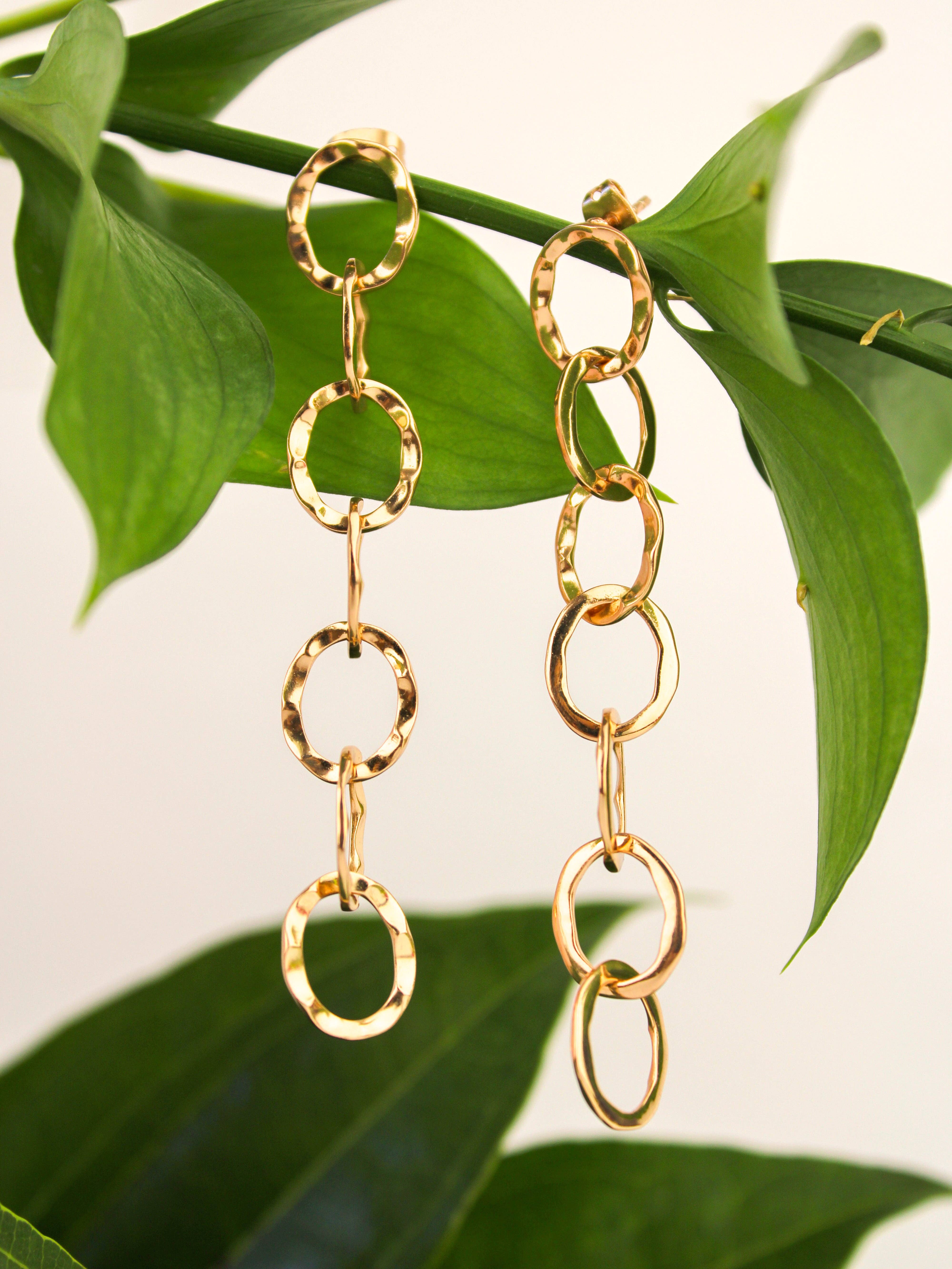 Ash & Rose – Großhandel Ohrhänger – Ohrringe mit organischen Kettengliedern5