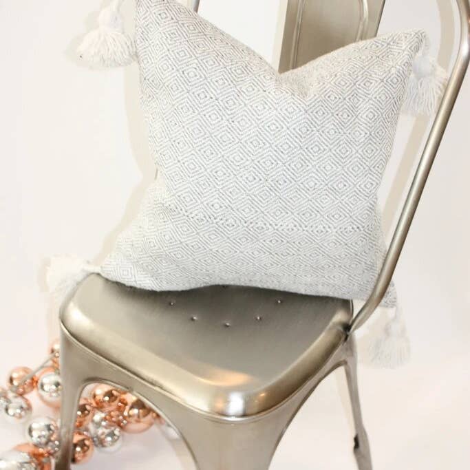 The Brighton - Federa con nappe per la vendita all'ingrosso da parte di Design District Co