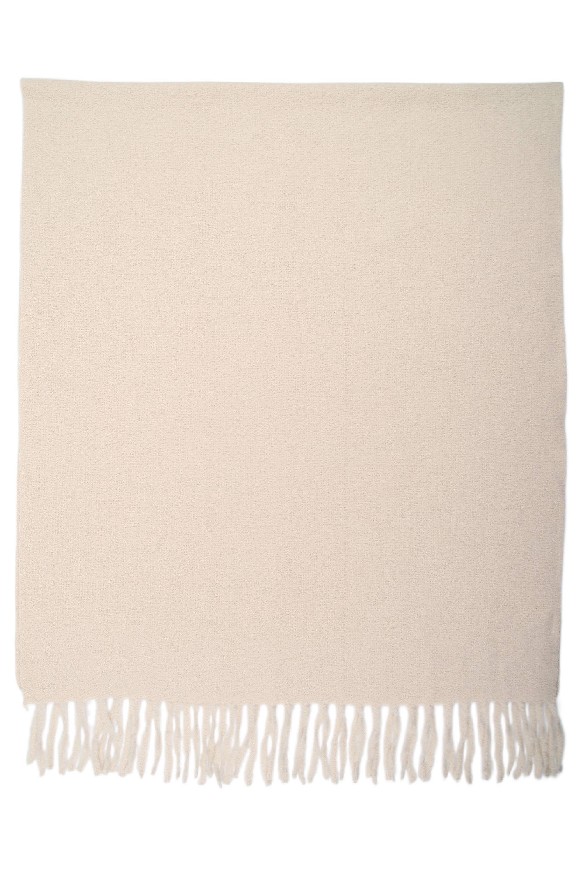 PHANIE MODE - Wholesale Scarf - Women's - E-09355 Women's plain scarf with fringes – Soft & elegant31