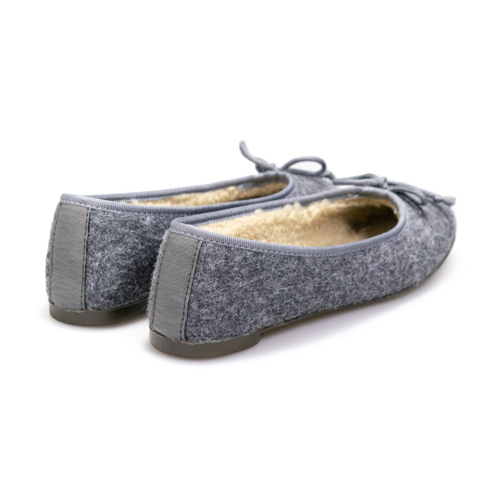 HAIKON HADA - Wholesale Pantoffels - Dames - Grijze vilten ballerina's. Gerecycleerde pantoffels voor thuis.1