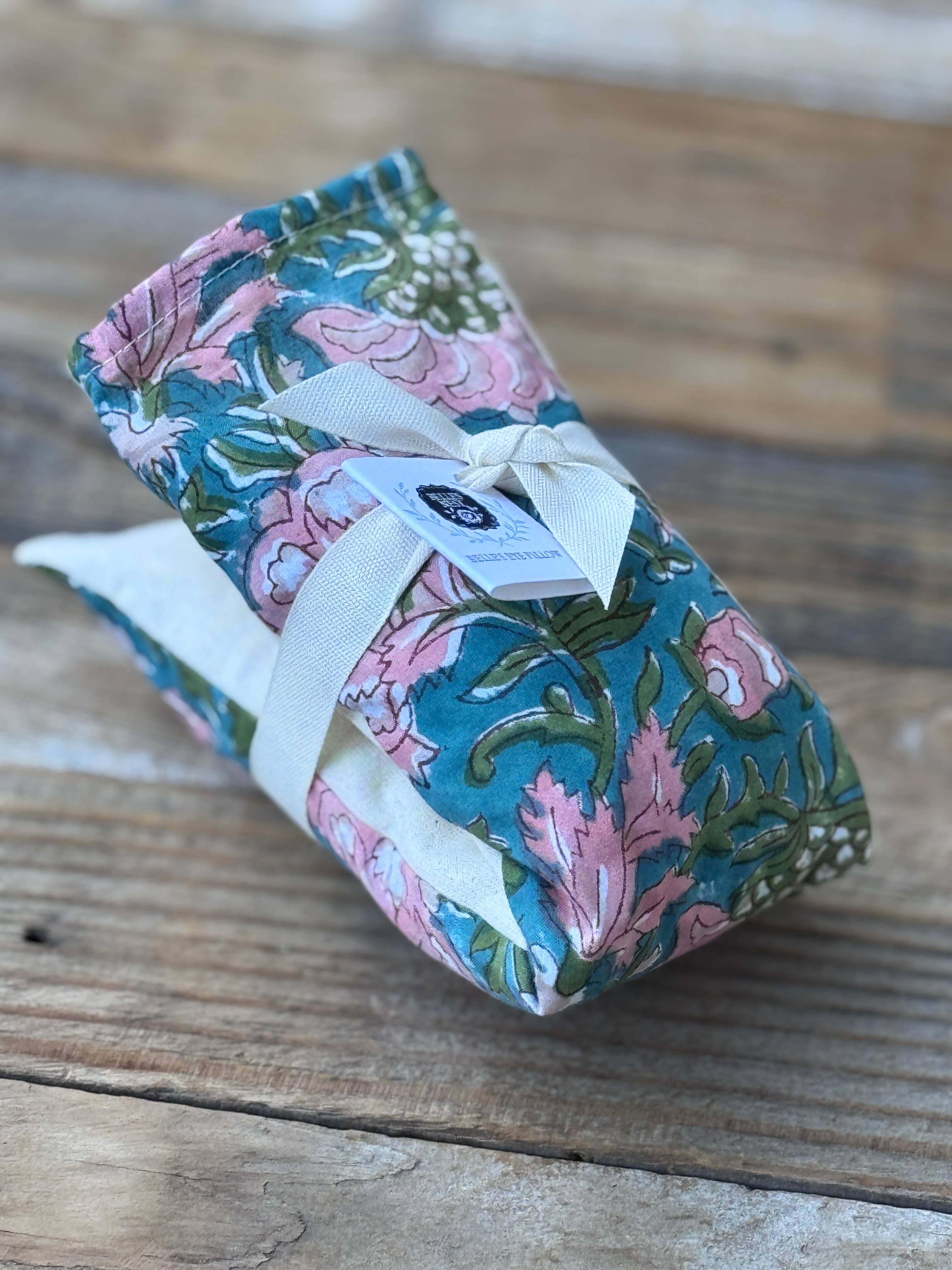 Belle's Nest - Wholesale Spa/Therapy Pillow - Lavender Eye Pillow 1