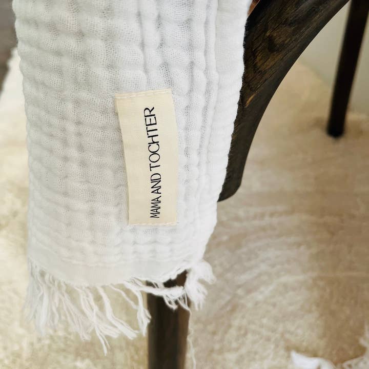 Mama and Tochter - Wholesale Throw Blanket - Organic Cotton Musli 4 Layer Throw Blanket - White