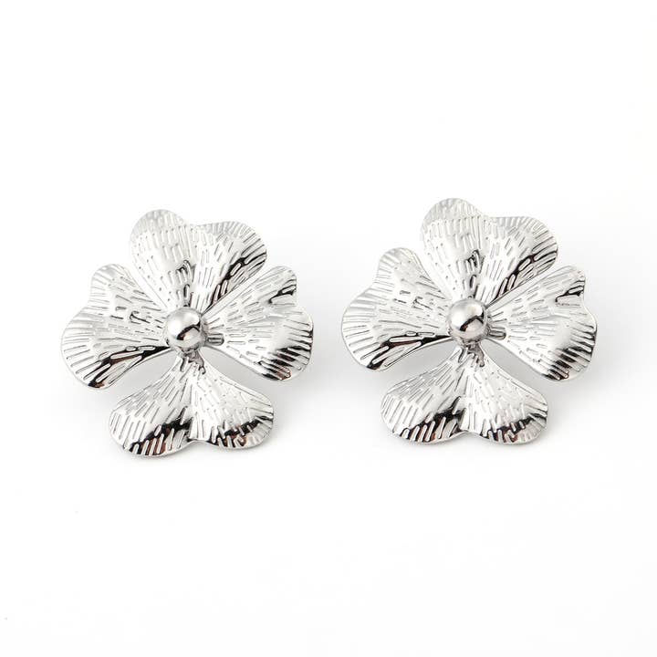 Nerys flower stud earrings for wholesale by Lovelika