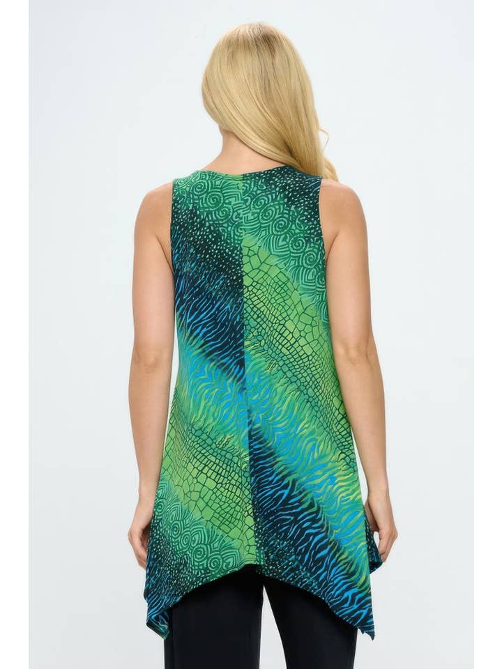 CC Wholesale Clothing - Wholesale Tunic - Women's - Plus Size Hit Shark Bite Hem Tank2