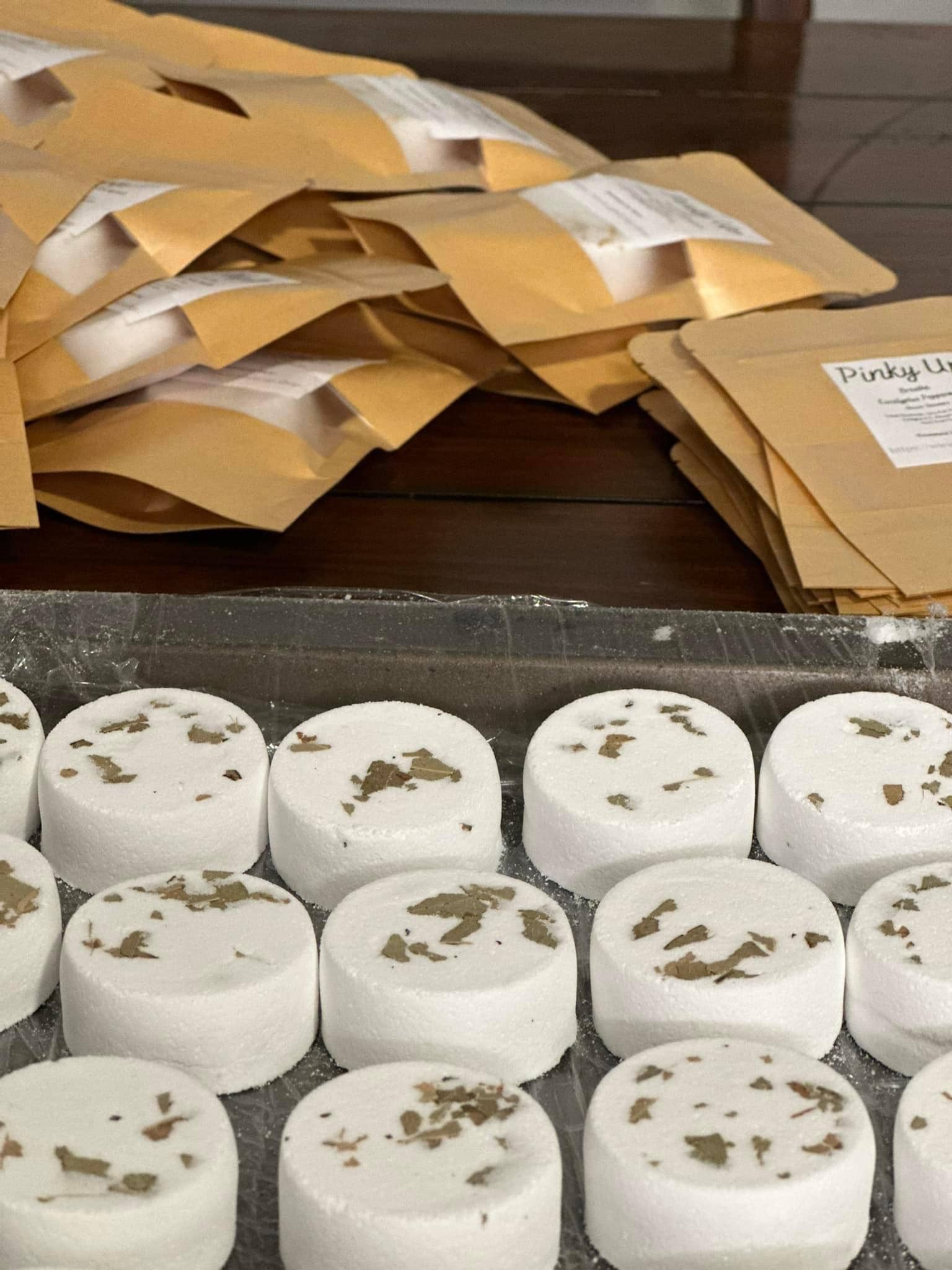 Pinky Up - Wholesale Shower Steamer/Bomb - Single Shower Steamers13