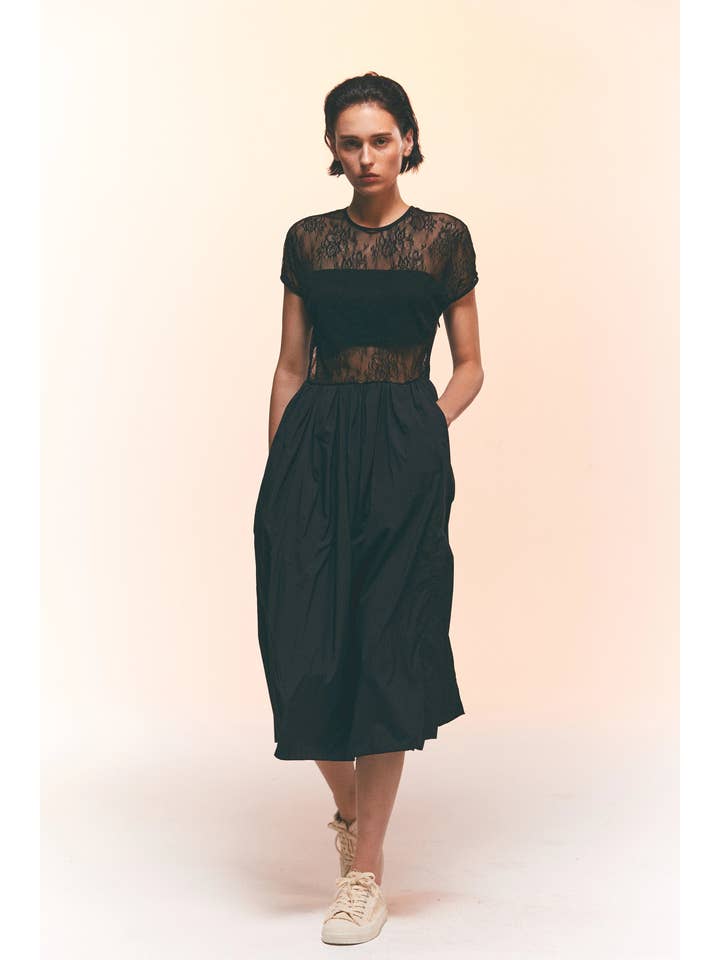 SUNDAY LIFE - Wholesale Jurk - Dames - Isabella-jurk met fijn Japans kant en elastische taille3