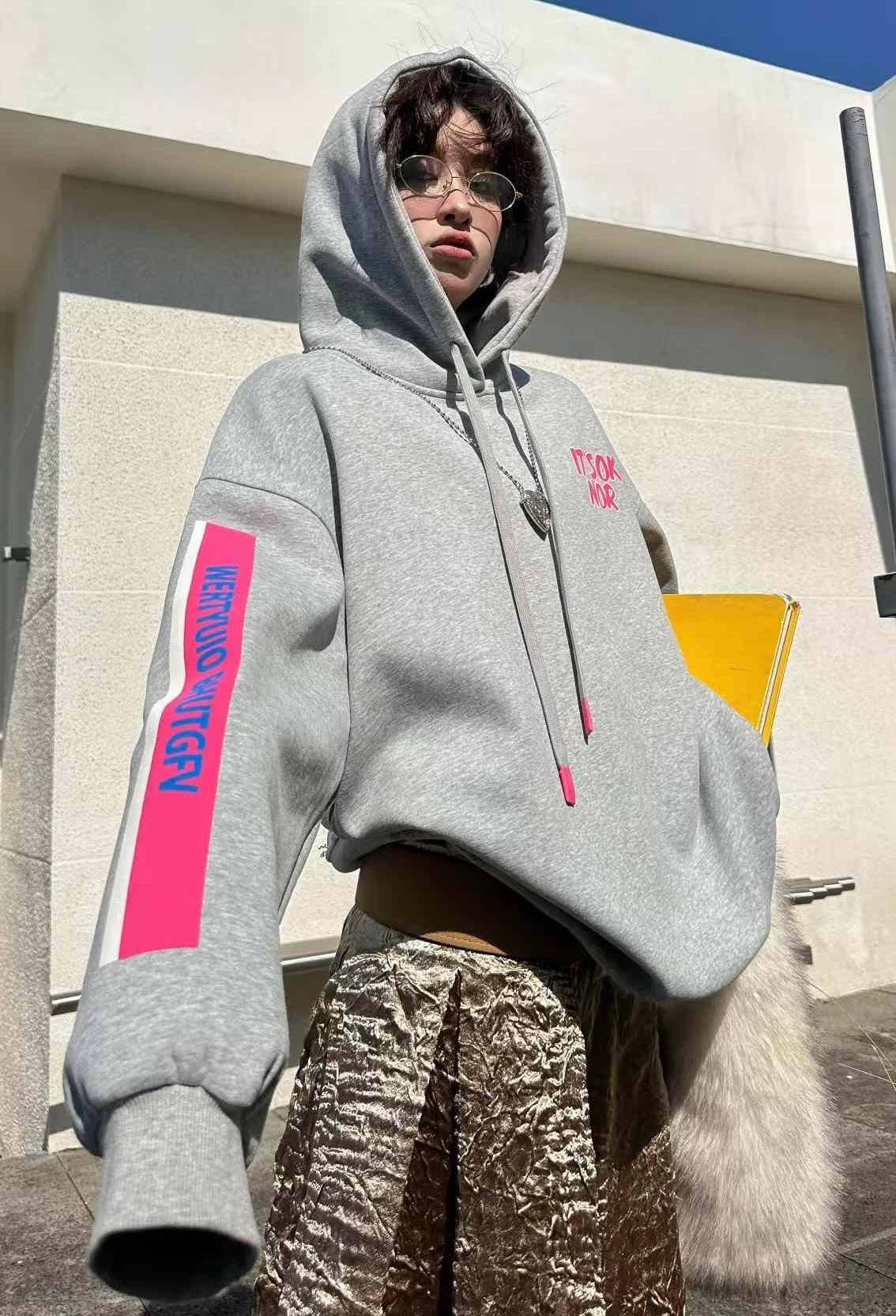 Chilli Girl Collection - Vente Sweat à capuche – femme - Sweat à capuche oversize avec lettres appliquées5