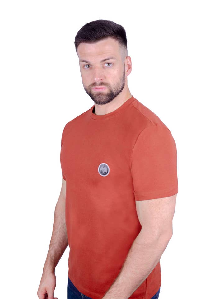 Rocco Kurzarm-T-Shirt Chiliöl für den Großhandel von Antonio Falcone