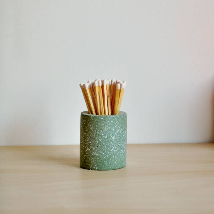 LindaMakess - Wholesale Match Holder - Speckled Round Match Pot with Match Striker1