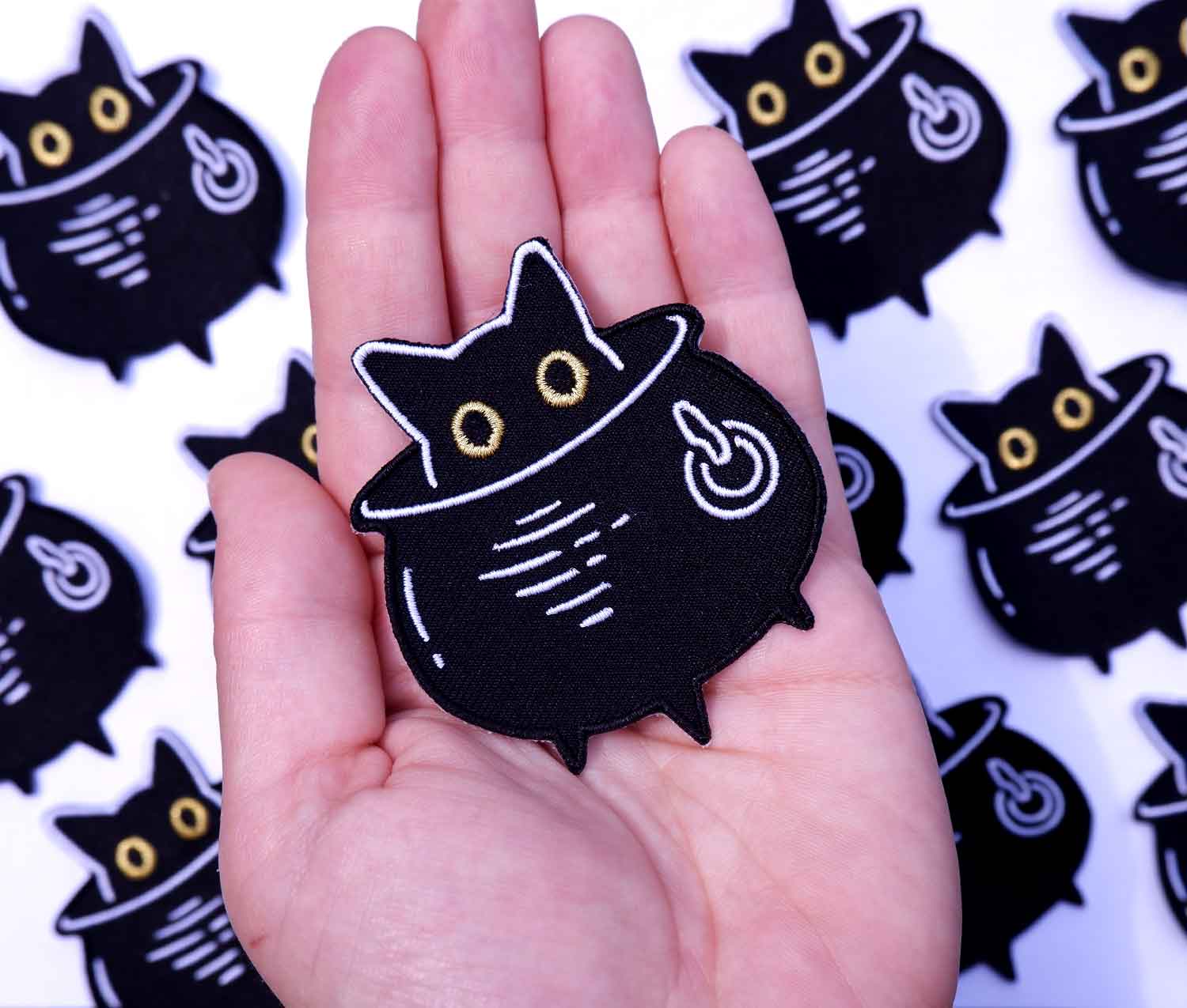 Cat Coven - Wholesale Patch - Cauldron Cat - Embroidered Patch1