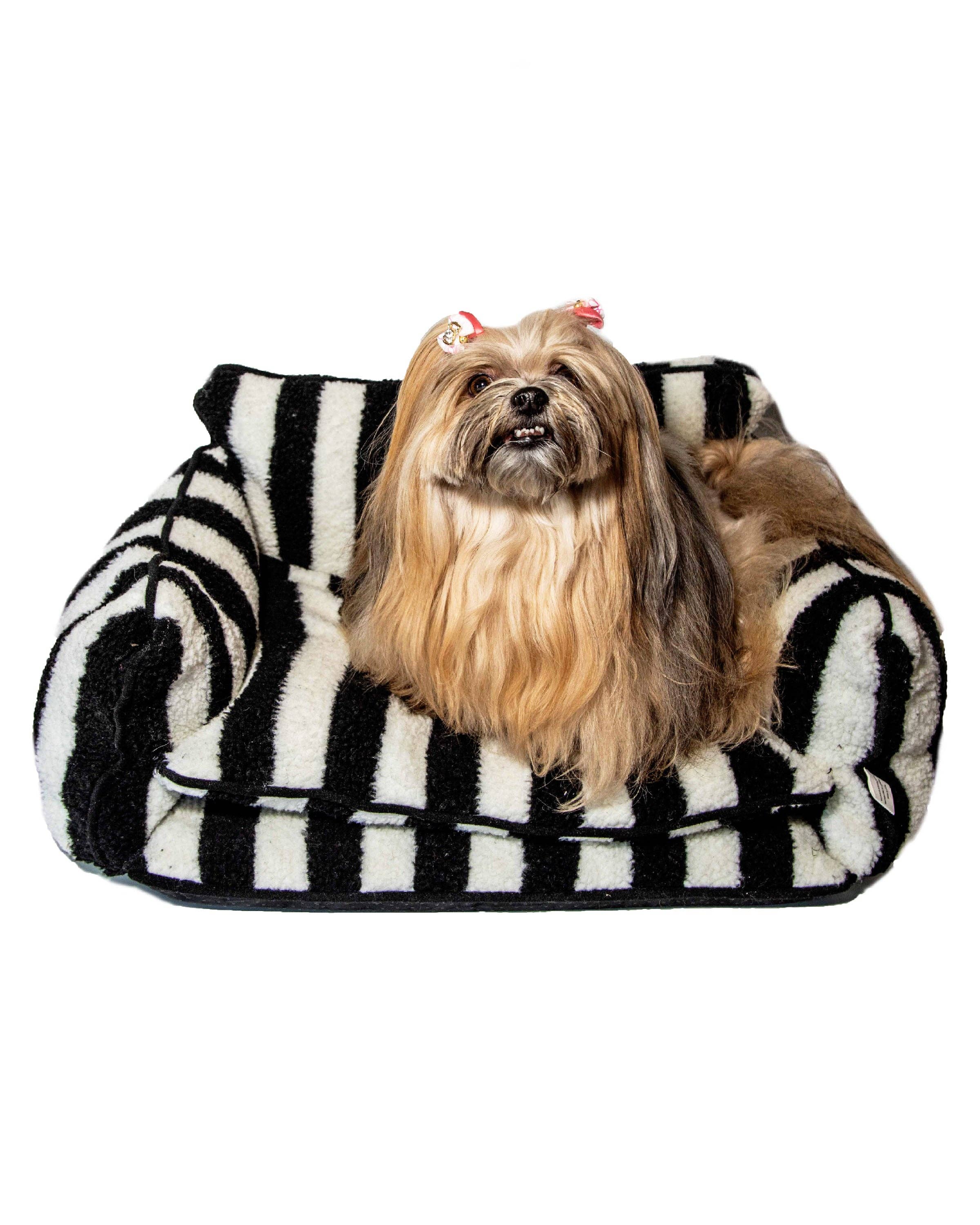 Glow Pups - Vendita all'ingrosso Letto - Cani - Cuccia Divano a Righe Bianche e Nere Chic Comfort per Cani9
