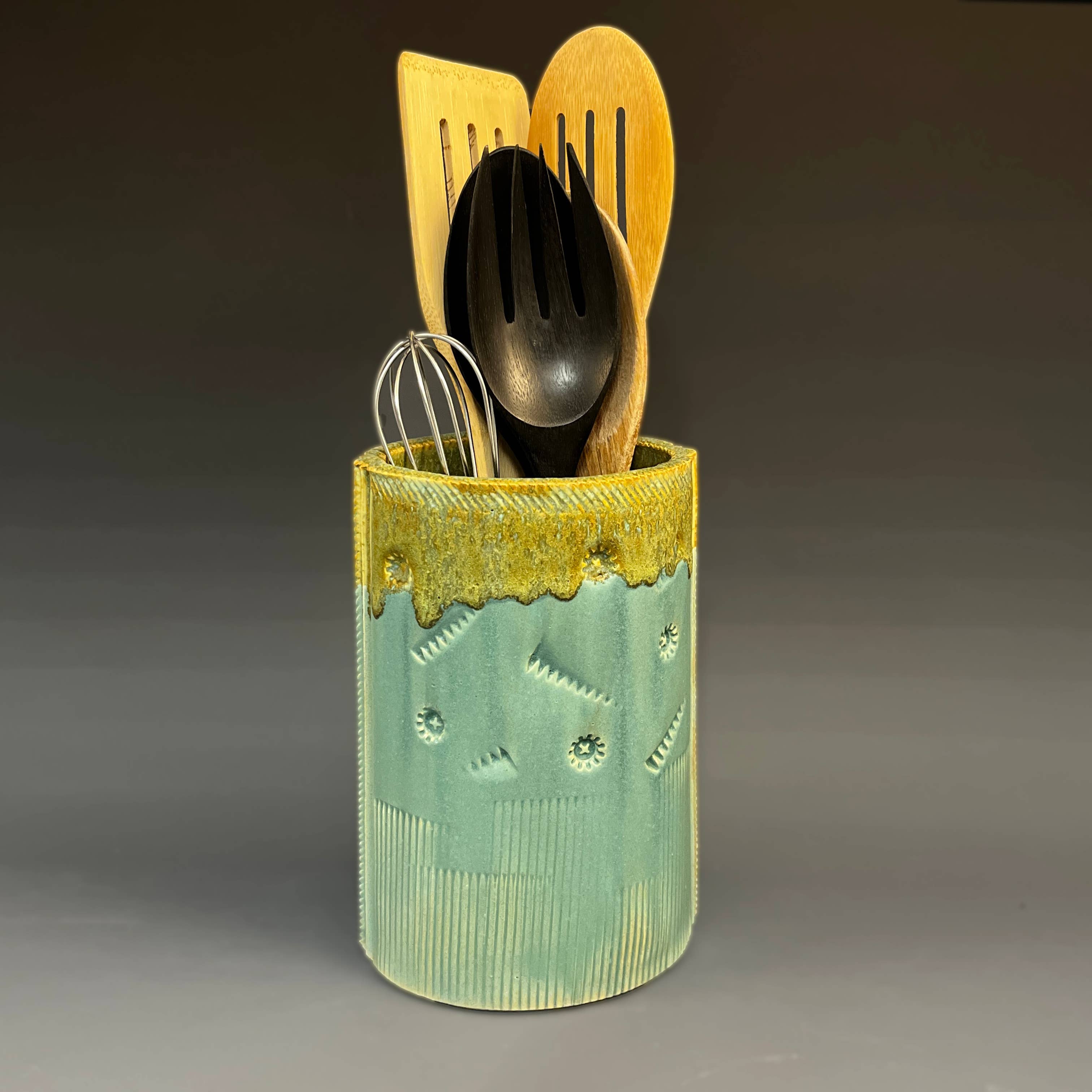 Macone Clay / Spooner Creek - Wholesale Utensil Holder - UT - Utensil Holder5