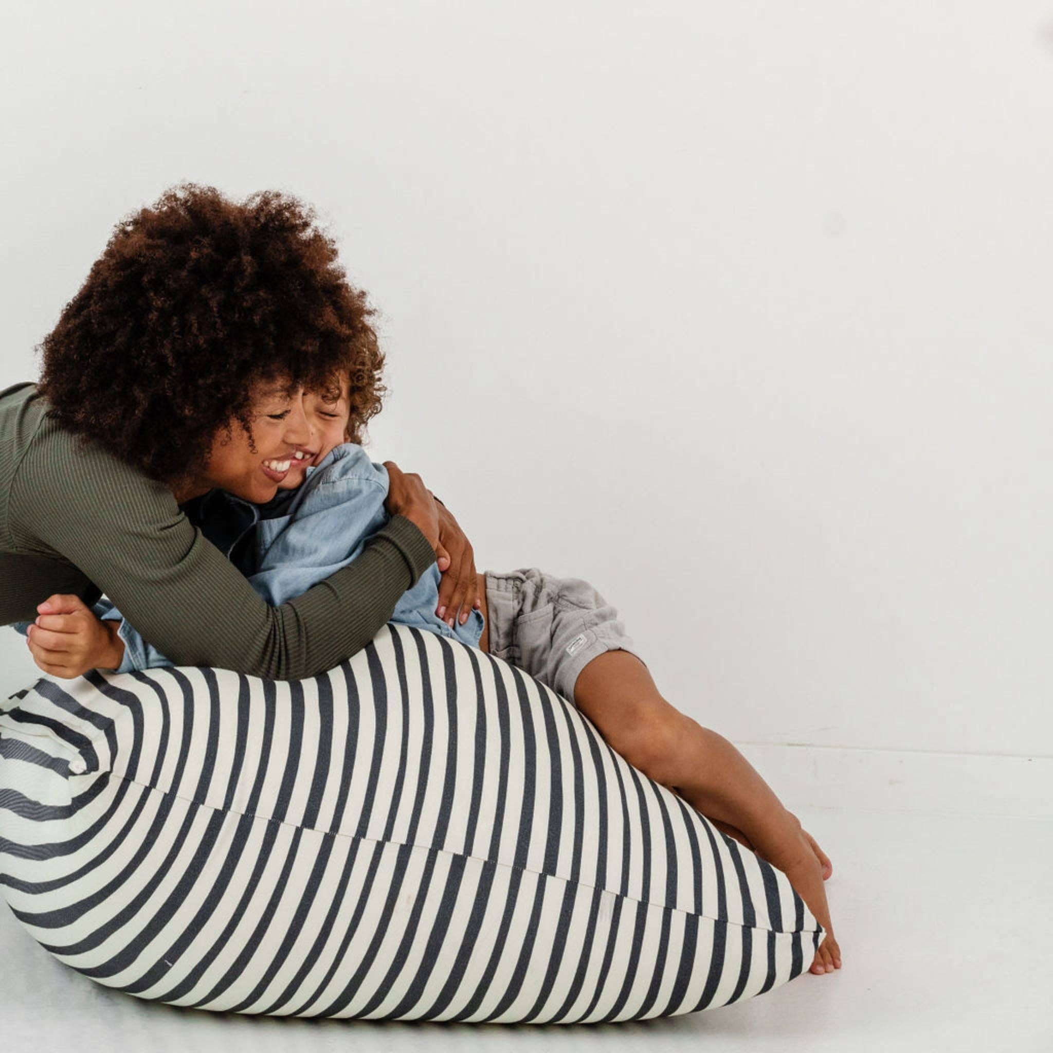 Toki Kids - Wholesale Chair Cushion - Bold Stripe Bean Bag2