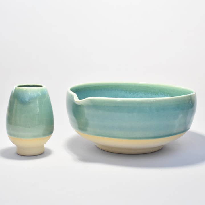 Matcha Bowl in Green or Pink for wholesale by Ceramic Heights