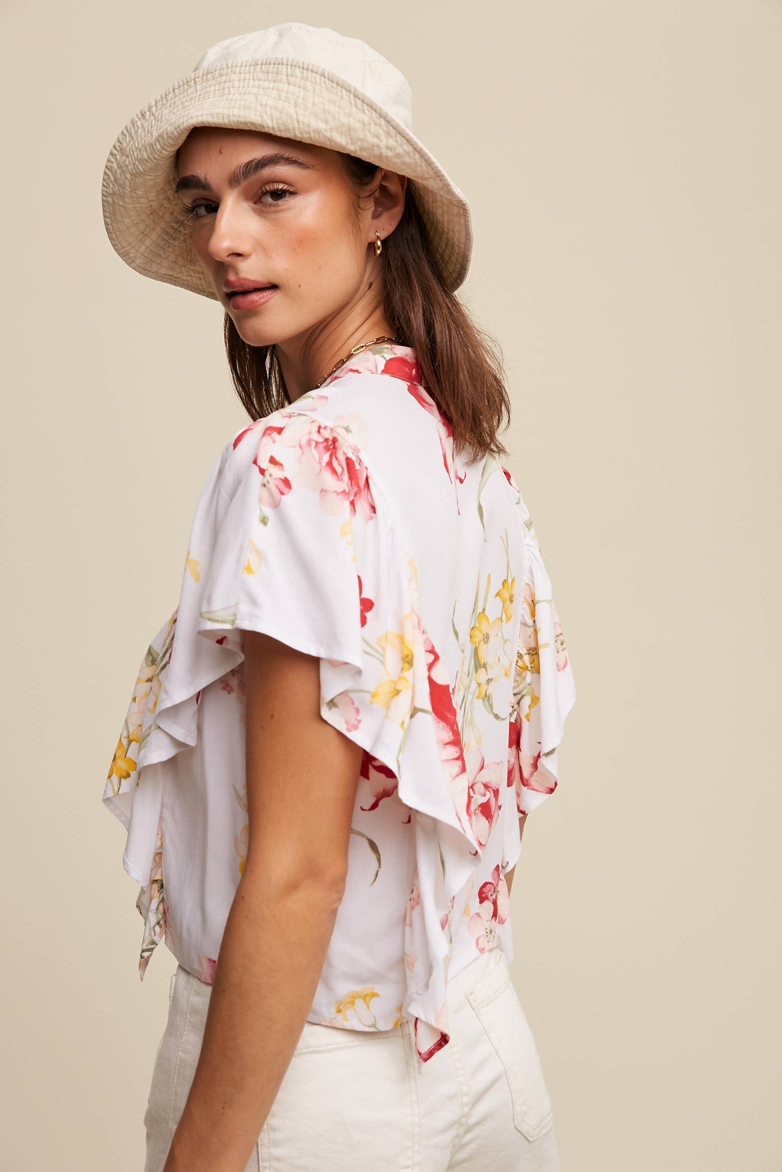 Listicle - Wholesale Blouse - Women's - Floral Flutter Sleeve Blouse7