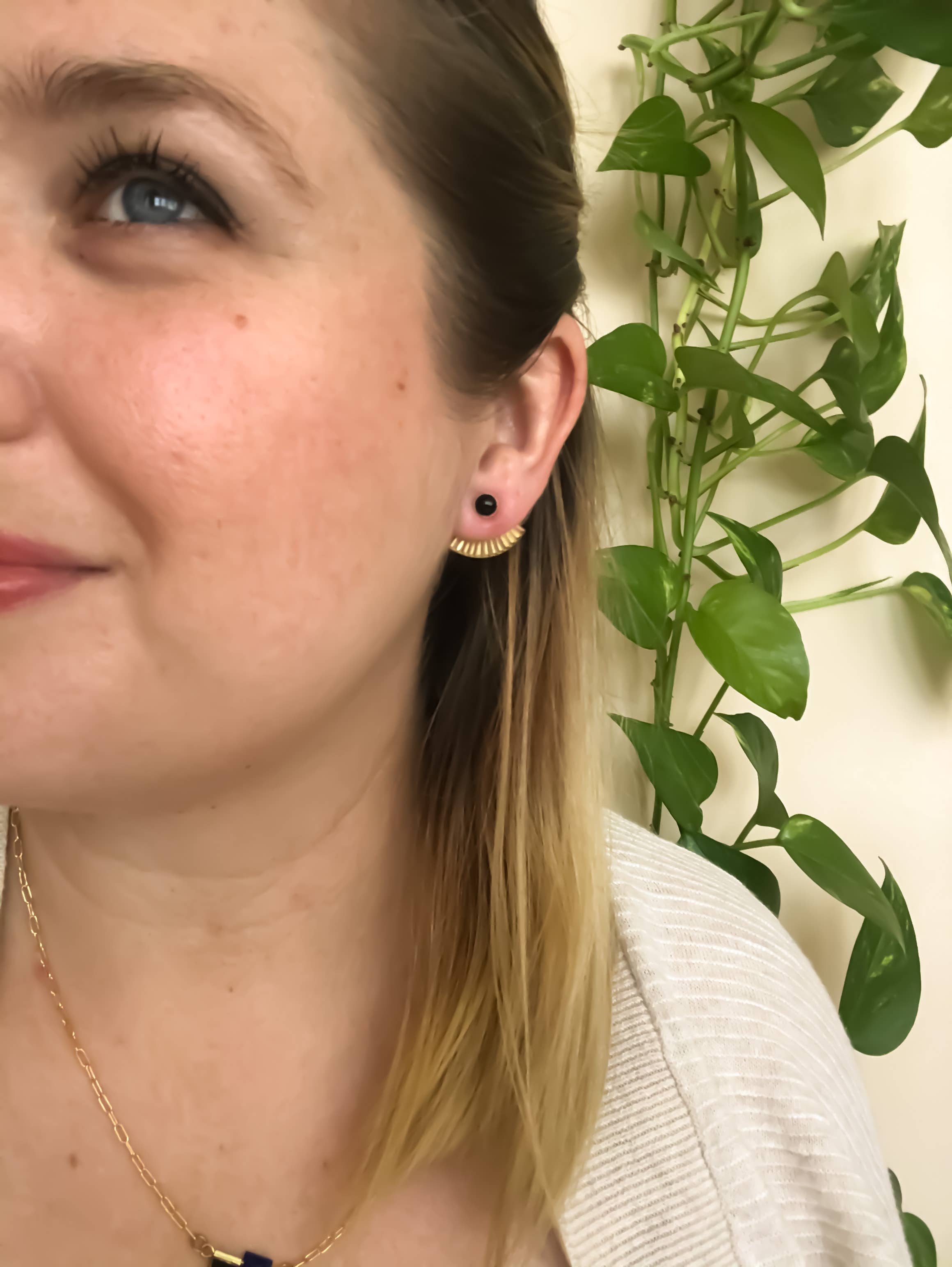 Michelle Starbuck Designs - Wholesale Stud/Post Earrings - Onyx Mini Pleat Jacket Earrings3