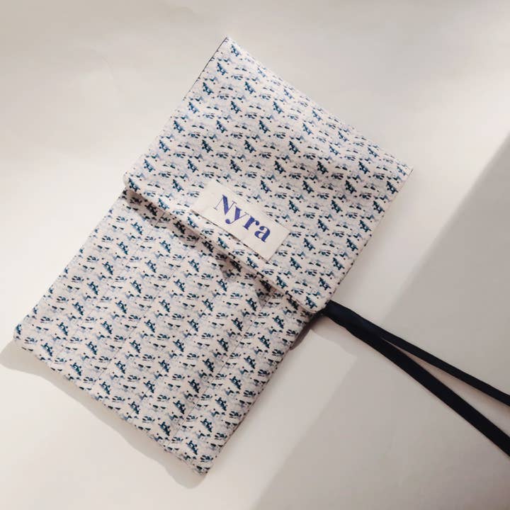 Nyra Design - Wholesale Utensil Holder - Fio Utensil Wrap 013