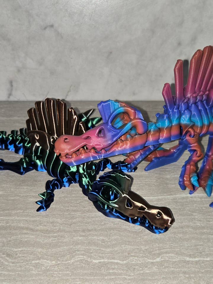 Scheletro di Spinosauro Stampato in 3D | Figurina Articolata | Animale Flessibile per la vendita all'ingrosso da parte di Cosmic 3D Creations