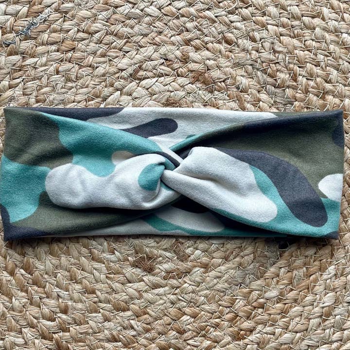 Designs by Rachel Joy – wholesale Pannband - Barn – Barnens Stickade Twist pannband