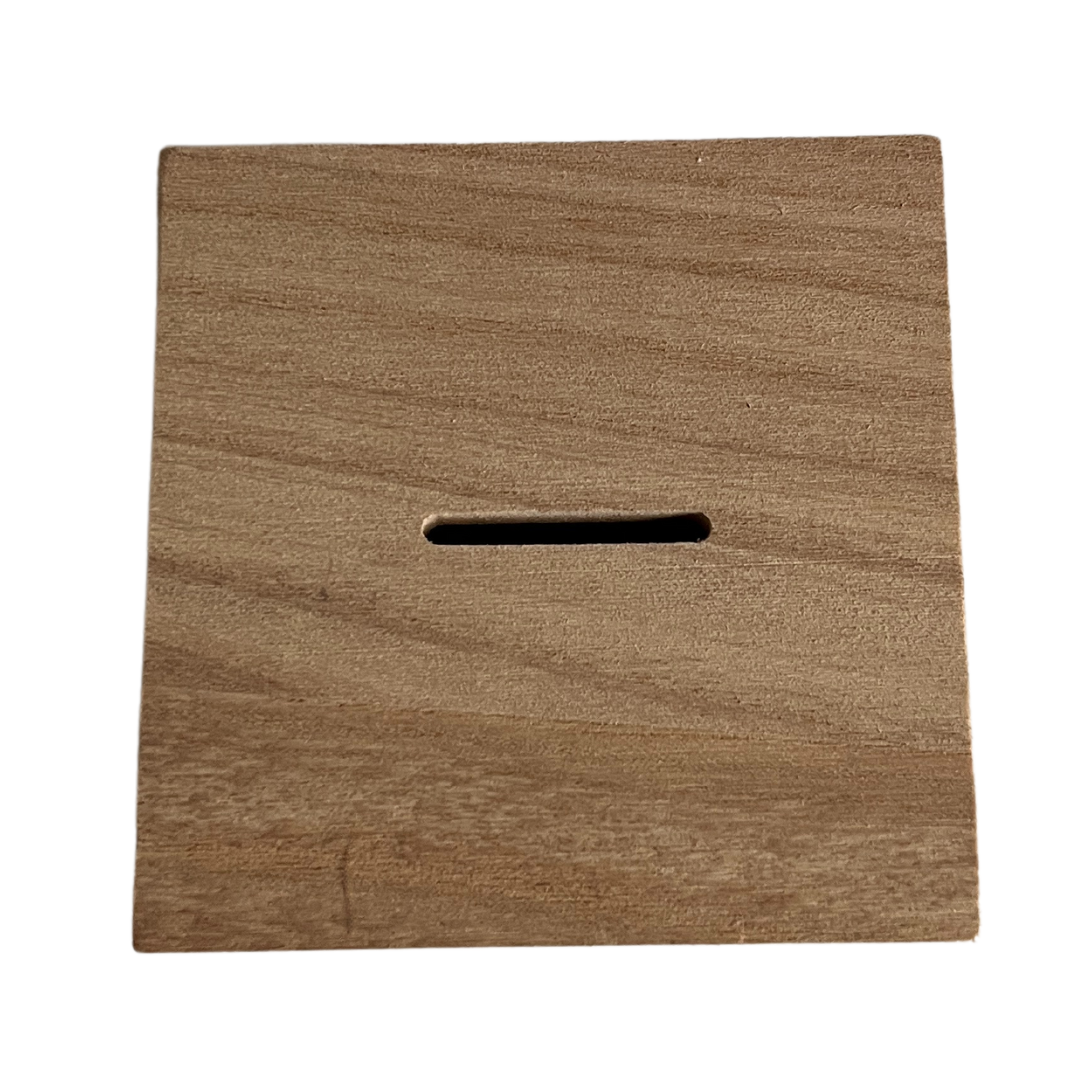 Kinderkoffertjes.nl - Wholesale Money/Piggy Bank - Kids & Baby - Wooden PIGGY BANK cube3