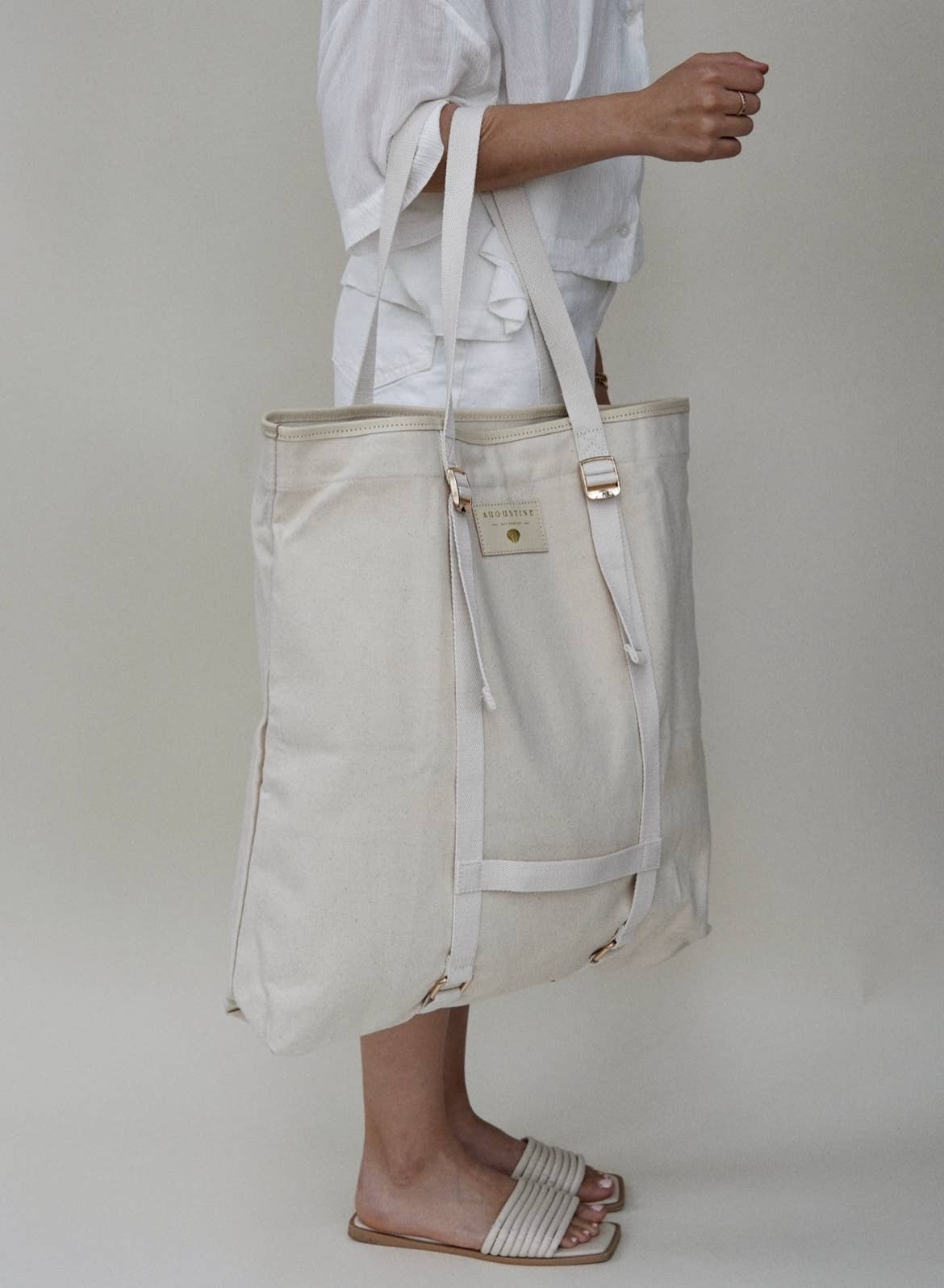 Canvas On Holiday 2.0 - Hat Travel Tote for wholesale on Faire5