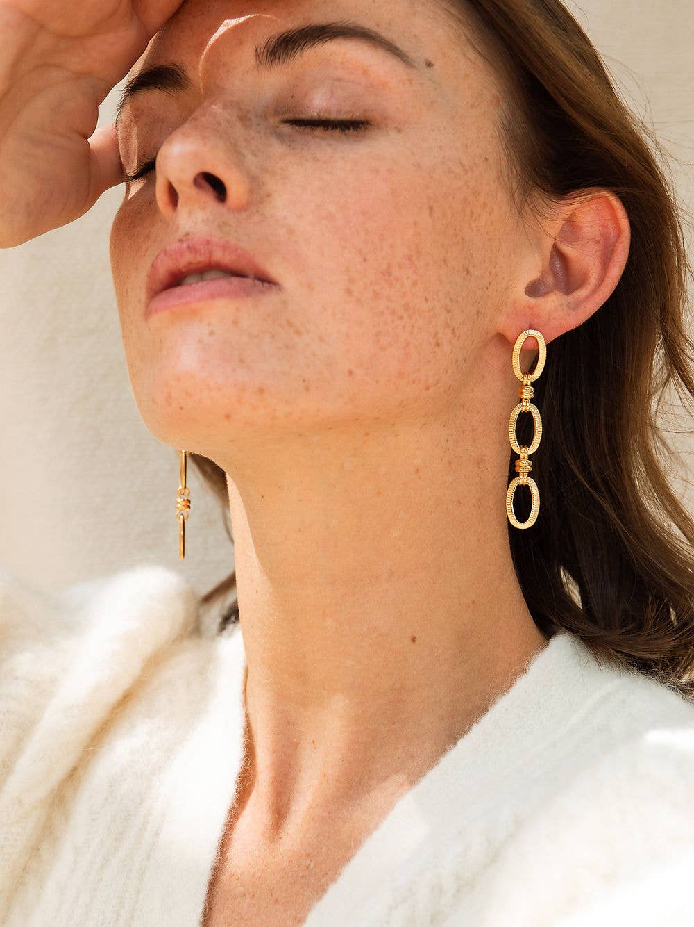 Un de ces Quatre - Wholesale Dangle Earrings - Axelle earrings2