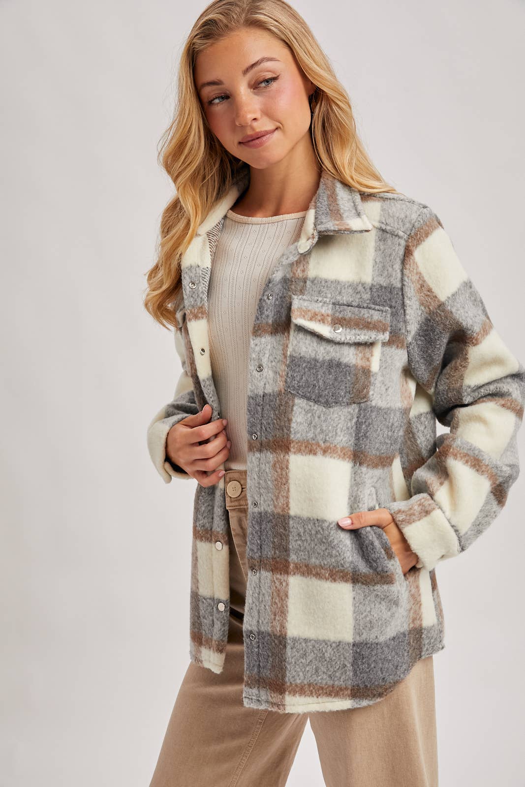 Bluivy – Engroshandel Skjortejakke/shacket – til kvinder – PLAID BØRSTET FLANNEL SHACKET3