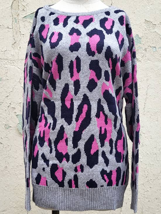 T90472 - WOMEN'S OPEN-BACK LEOPARD PRINT SWEATER for wholesale by Shopin LA