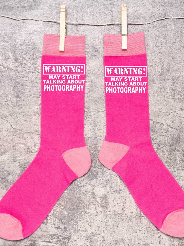 Attenzione Potrebbe Parlare di Fotografia Calzini Rosa da Donna Regalo di Compleanno Novità per la vendita all'ingrosso da parte di Print4U