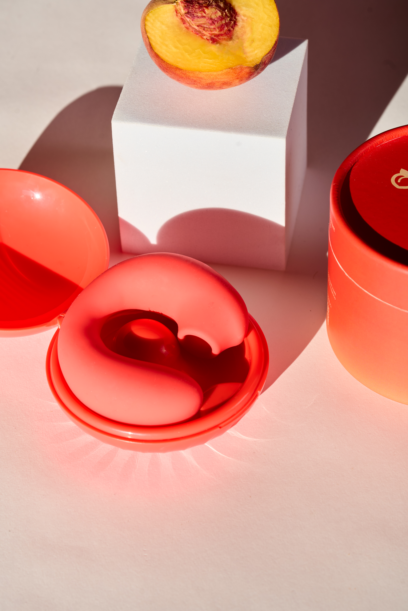 Peach and Cream ® – Großhandel Sexspielzeug – Vibrator mit doppelter Stimulation — leuchtet2