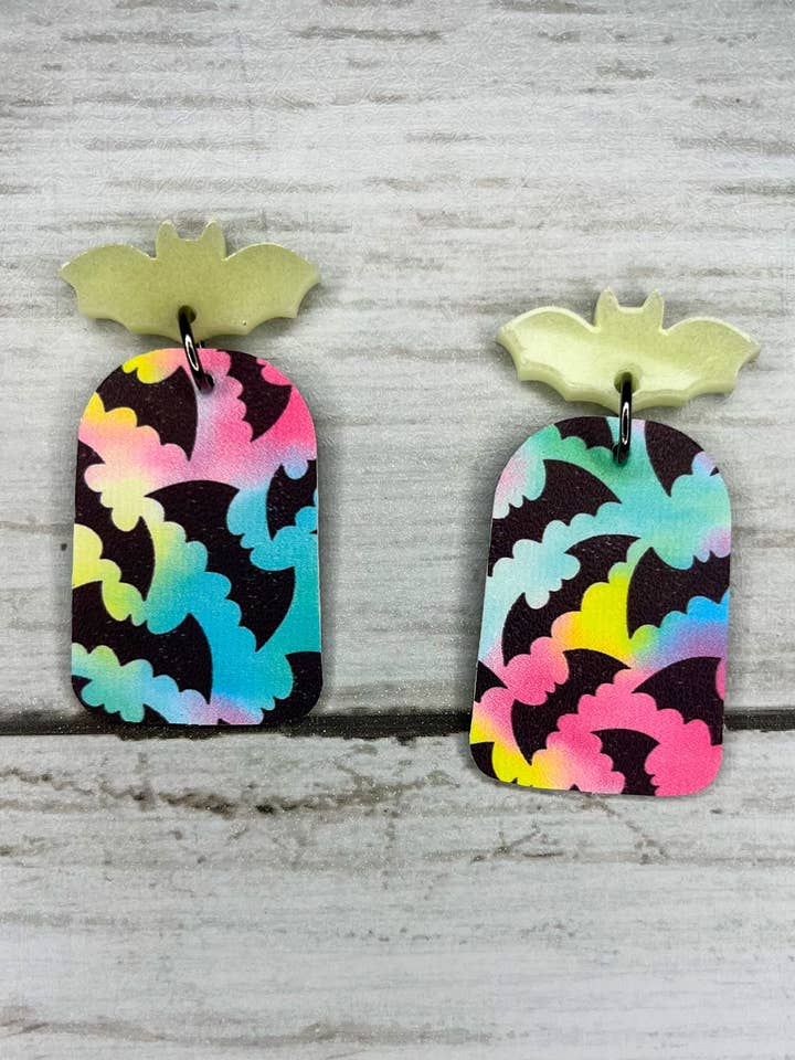 Pendientes colgantes Tie Dye que brillan en la oscuridad para venta al por mayor de TeachCreateExplore