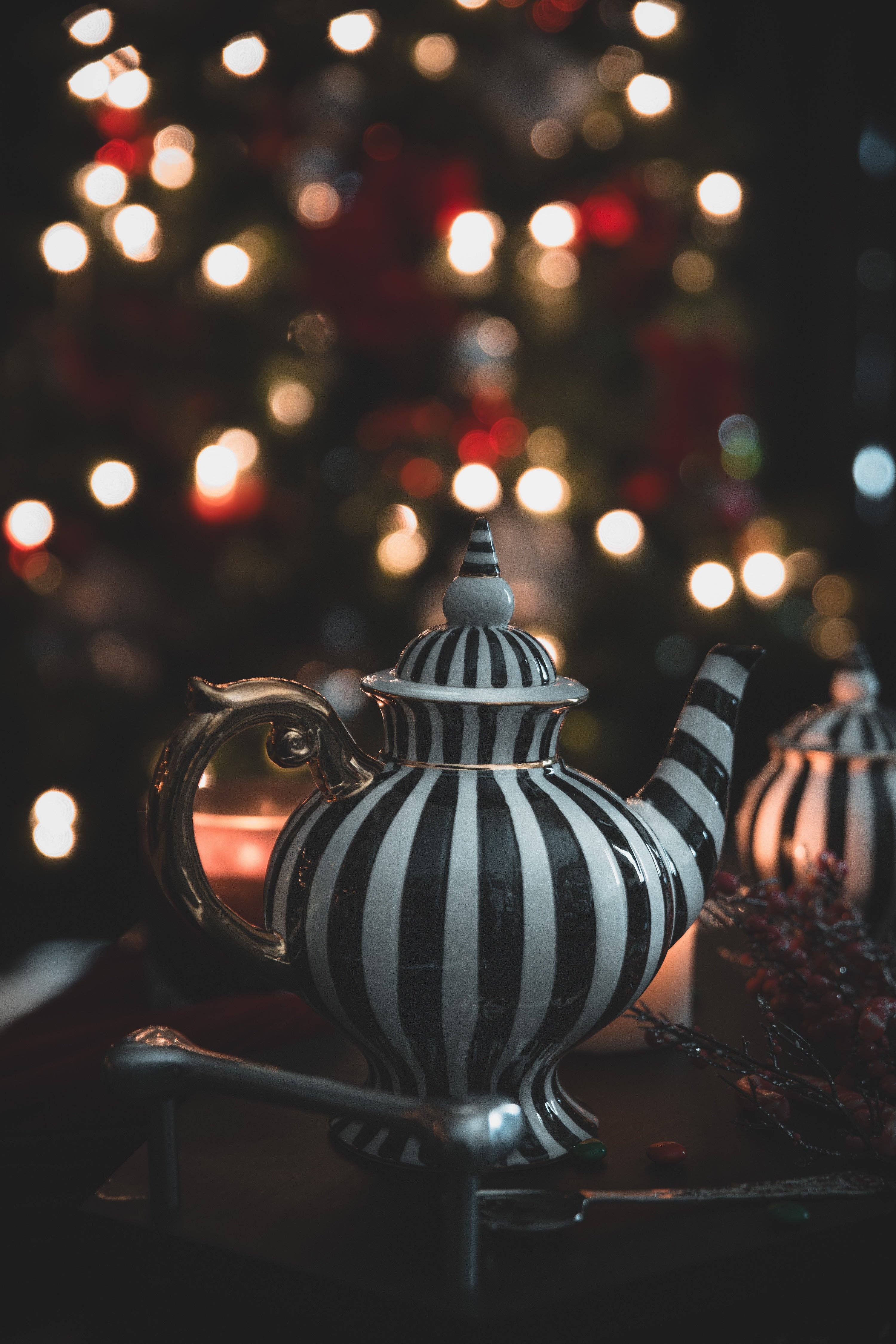 Lively Ghosts – wholesale Tekanna – Tekanna från Grim & Ghostly tekanna-set18