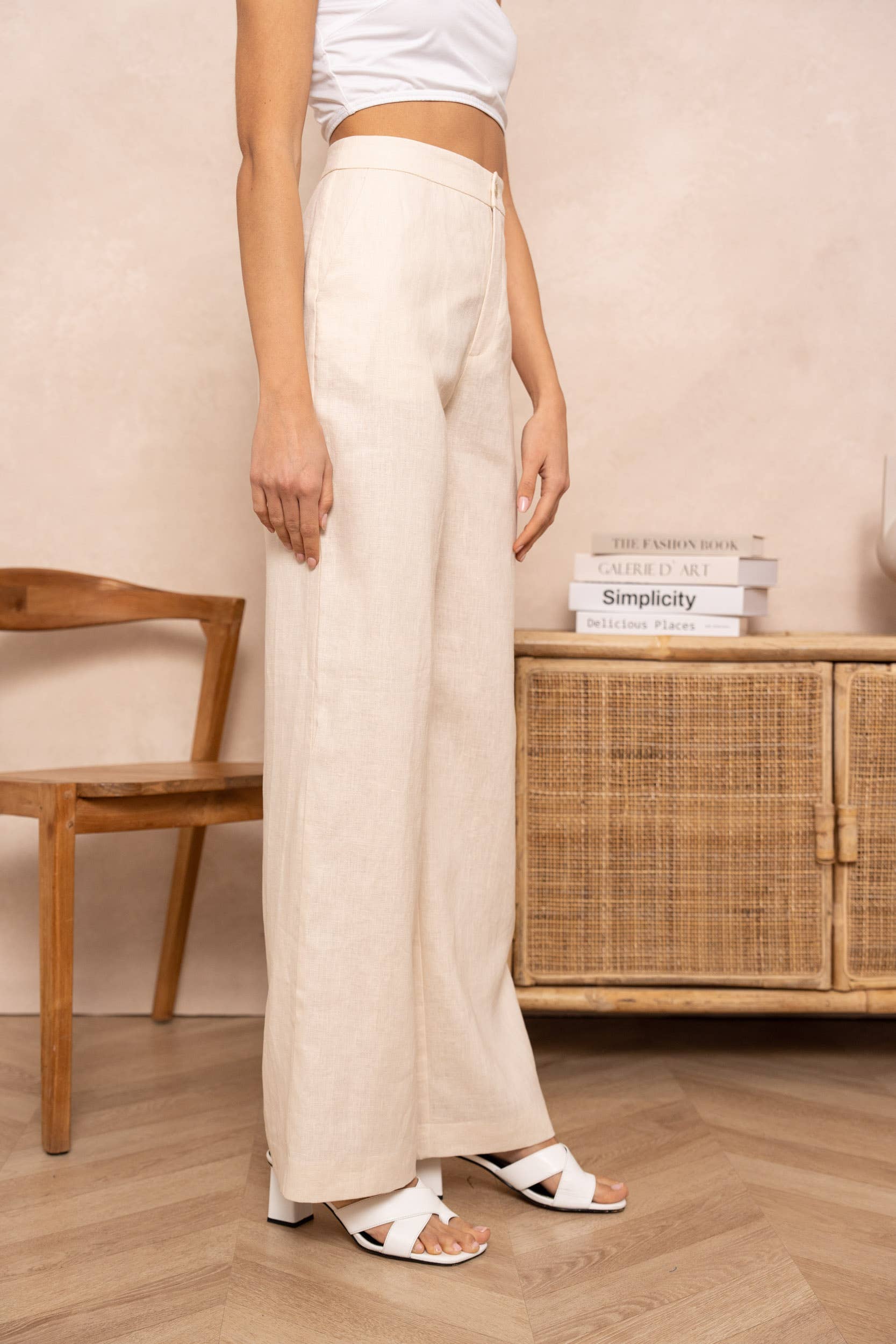 Attentif Paris - Wholesale Pants - Women's - [Linen] Plain straight trousers in premium quality linen23