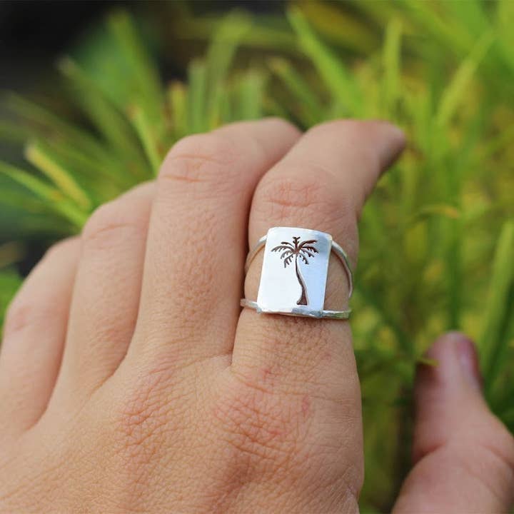 Dreaming Tree Creations - Wholesale Cocktail/Statement Ring - Under The Palm Tree Ring