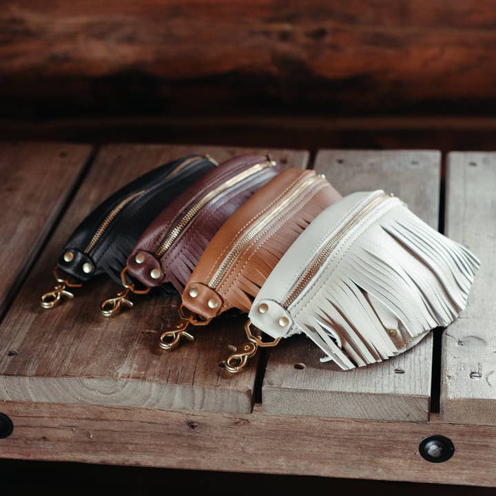 Crossbow Leather – Großhandel Bauchtasche – Damen – GROßHANDEL 3-WEGE-FRANSEN-SIDEKICK7