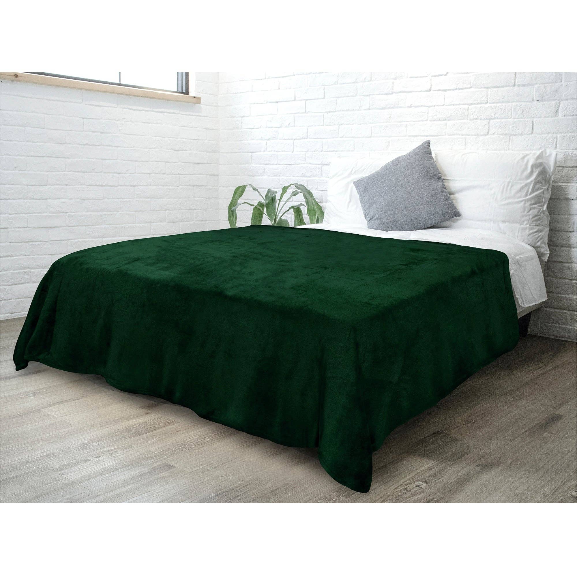 Pavilia - Wholesale Throw Blanket - Classic Fleece Throw Blanket52