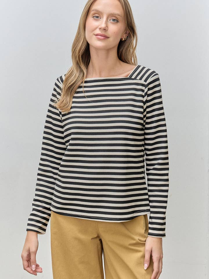 VIERKANTE HALS STREEP LANGE MOUWEN TOP voor wholesale door Polagram by Wellmade USA