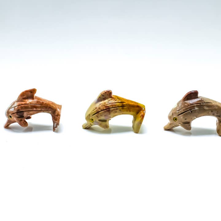 Quasar Gems USA - Wholesale Decorative Figurine - Soapstone Animal Carvings1