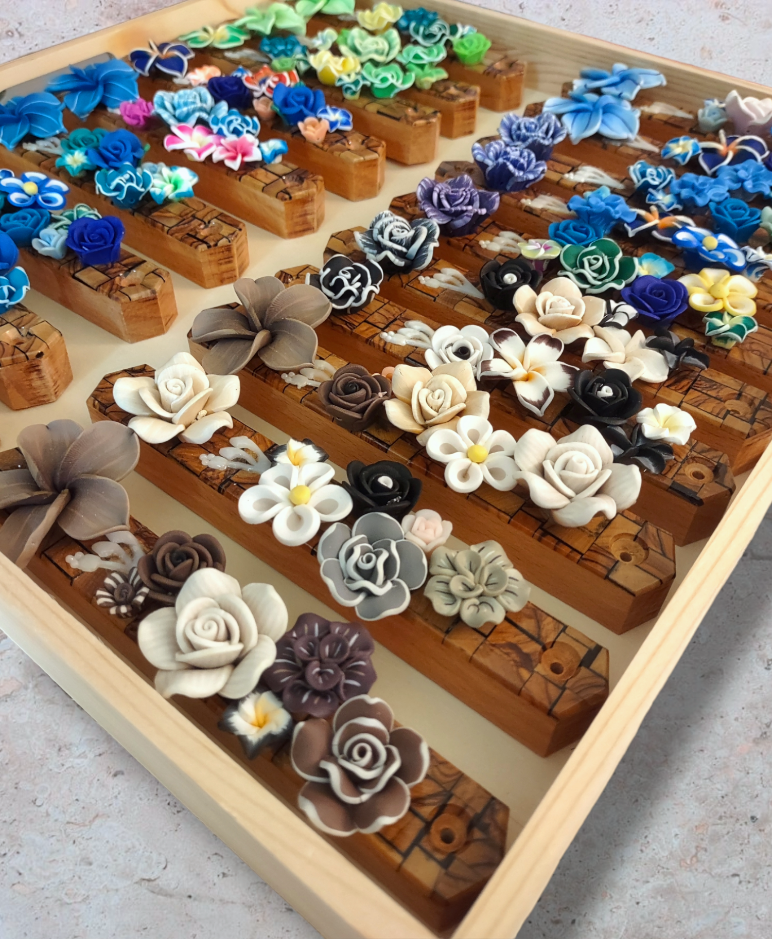 Eclectic Judaica - Wholesale Decorative Tabletop Object - Olive Wood Mezuzah with Flowers11