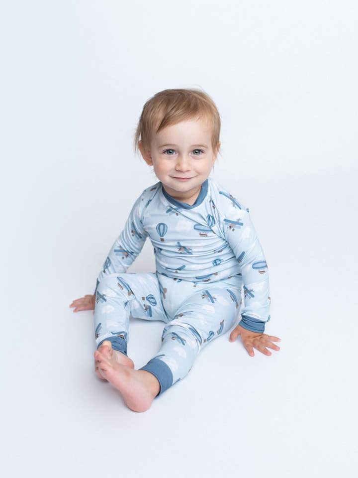 Pyjama deux pièces - Motion in the Sky pour la vente par Bambaroo