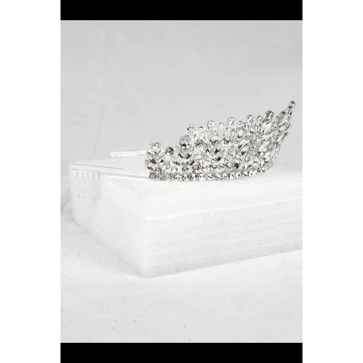 Chicas - Wholesale Tiara - Women's - Metal tiara with jewel rhinestones, one size fits all HT97114
