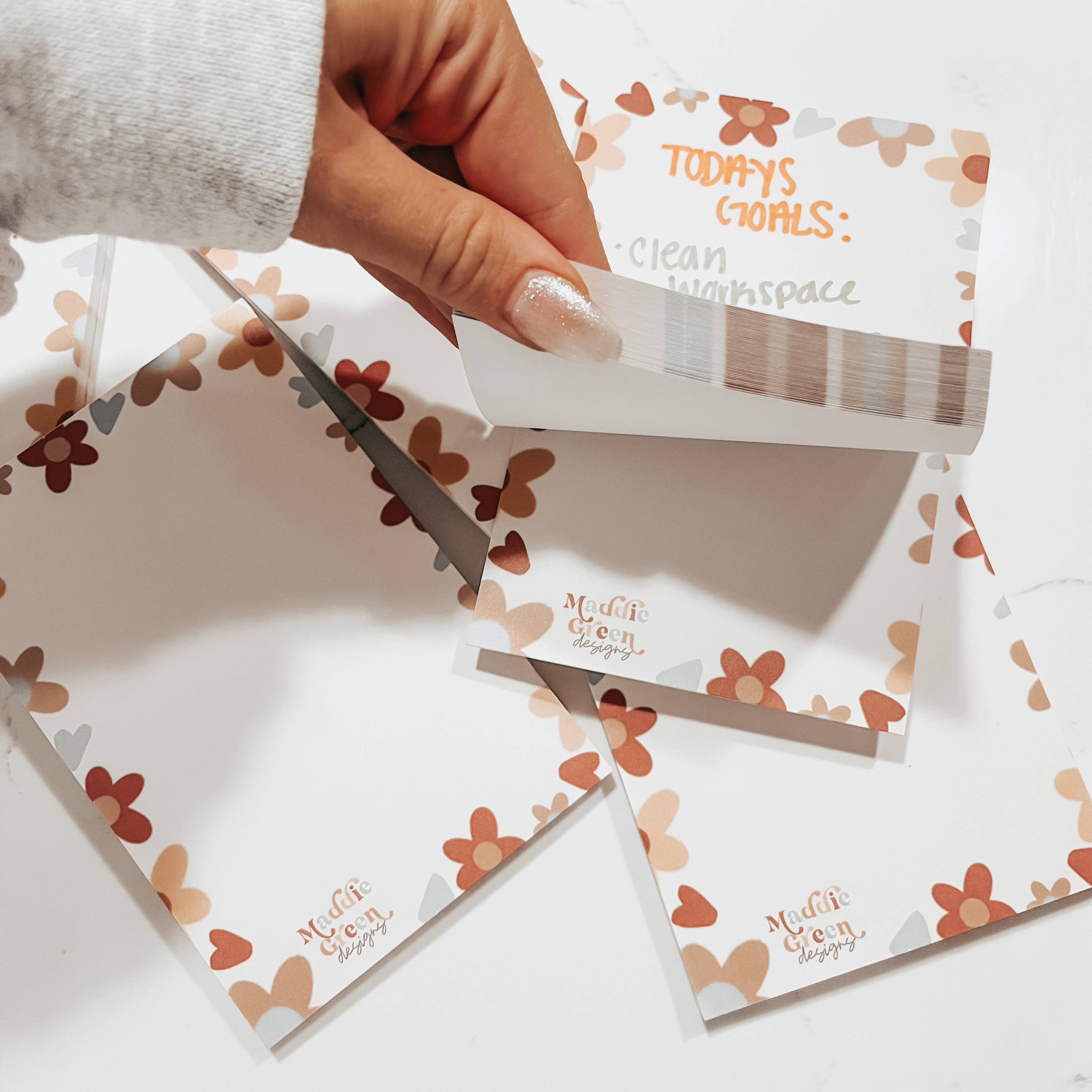 Maddie Green Designs - Wholesale Notepad - 4x6 Hearts and Floral Signature Notepads1