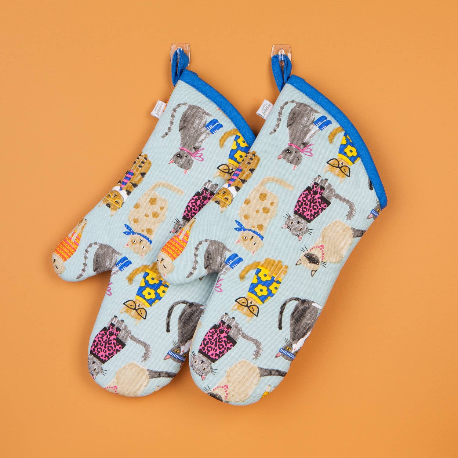 Danica Jubilee - Wholesale Oven Mitt/Pot Holder - Feline Fine Oven Mitts Set of 22