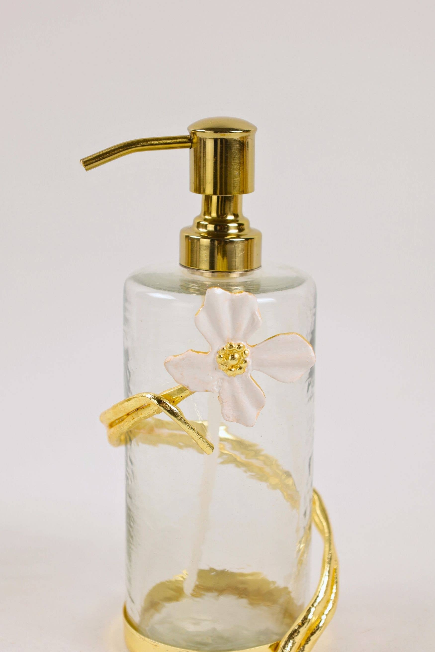 PIETRA DI CASA - Wholesale Soap Dispenser - KOPA Luxury Glass Dispenser Flower Appliqué Gold Accents2