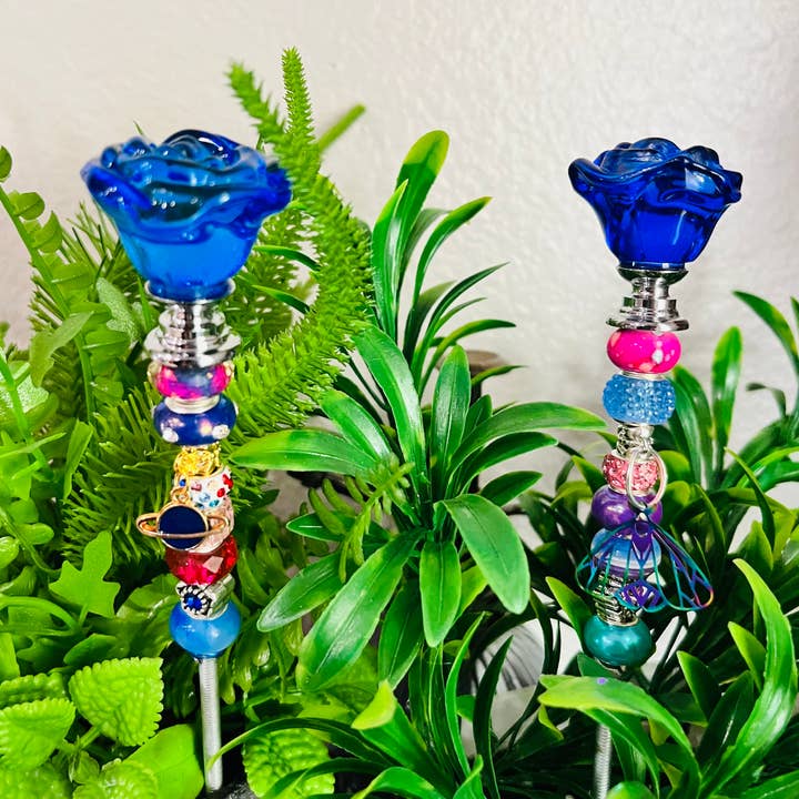 Sea of Bliss Shop - Wholesale Garden/Lawn Stake - Rose Fairy Garden Stakes0