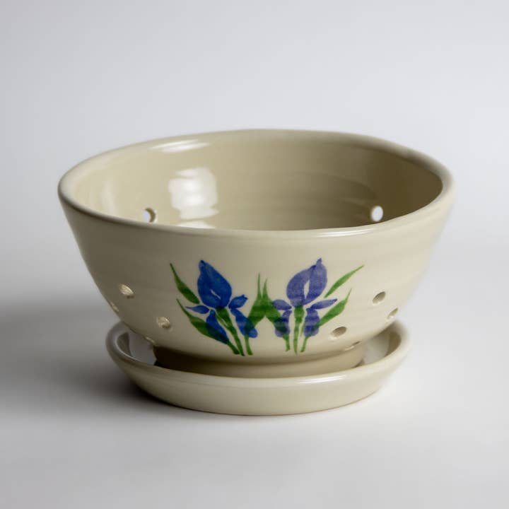 Emerson Creek Pottery - Wholesale Colander - Berry Colander w/Saucer