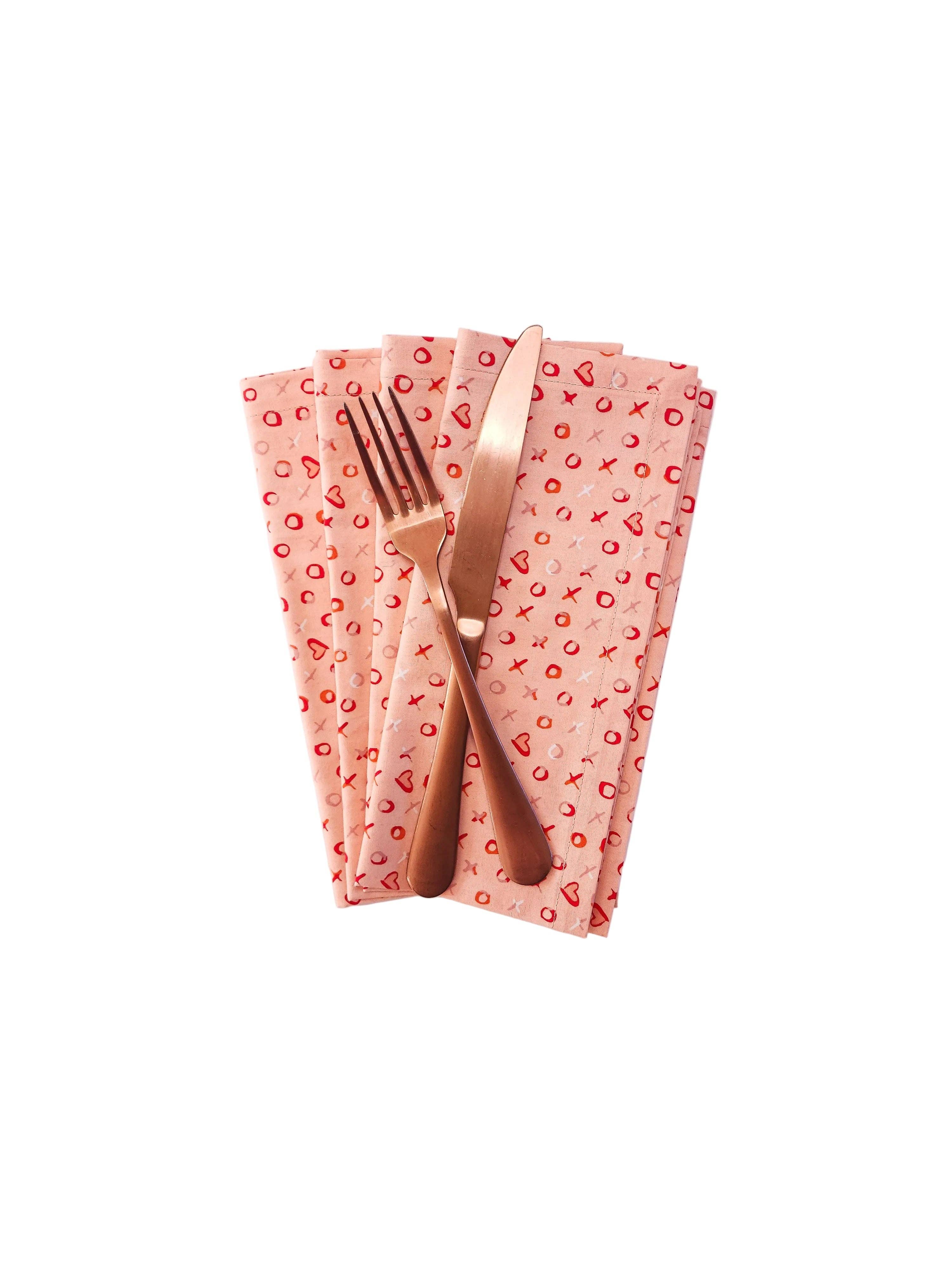 90 West Linen Co. - Wholesale Dinner & Cloth Napkin - Xs and Os Valentine's Day Napkins, Set of 411