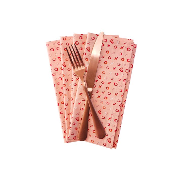 90 West Linen Co. - Wholesale Dinner & Cloth Napkin - Xs and Os Valentine's Day Napkins, Set of 411