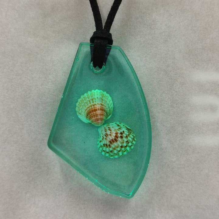 Conchas de colar por atacado de DioniCreations